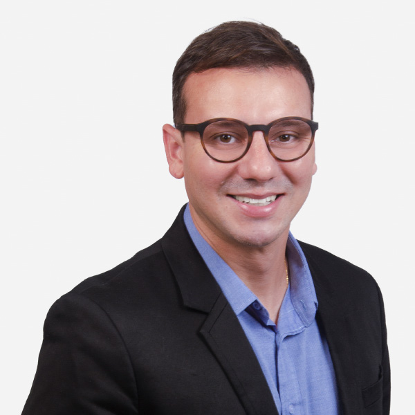 Túlio Baita